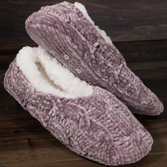 NEW Mauve Cable Knit Fur Lined Slipper Socks - Picture 2 of 4